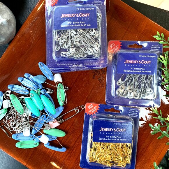 Safety Pins Assorted Size - Picture 1 of 7